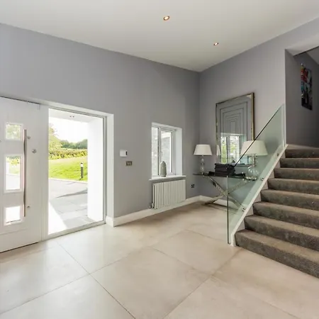 Lejlighed River Views,kinsale, Hosted By Exquisite Homes, Sleeps 26 *