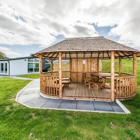 Lejlighed River Views,kinsale, Hosted By Exquisite Homes, Sleeps 26 Cork