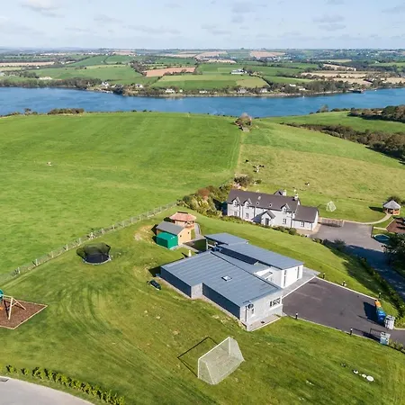 Lejlighed River Views,kinsale, Hosted By Exquisite Homes, Sleeps 26 *