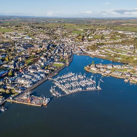 公寓 River Views,kinsale, Hosted By Exquisite Homes, Sleeps 26 科克